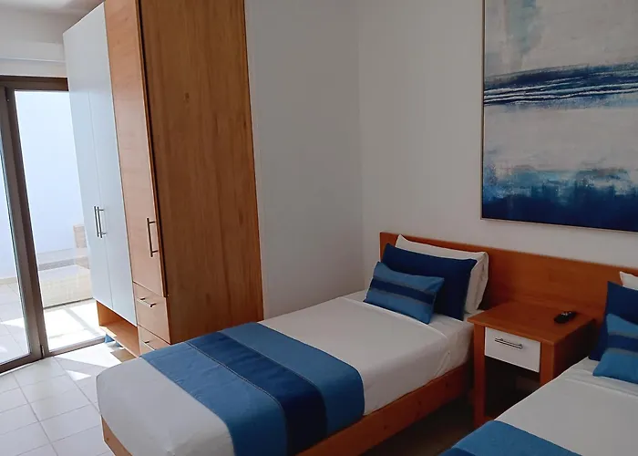 Mar Con Y Sin Terraza Con Vistas Al Mar